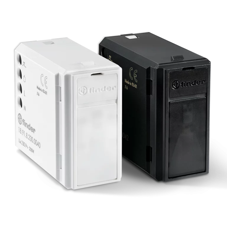 Type 18.91 - PIR movement detectors 10A Type 18.91 - PIR movement detectors 10A