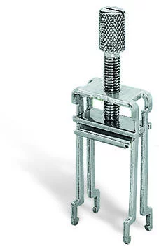 790-116 - Shield clamping saddle; 19 mm wide; 7-16 mm diameter conductors