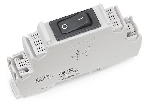 789-802 - Switching module; with 2-pole circuit breaker; Switching voltage: 250 VAC; Switching current: 16 A 789-802 - Switching module; with 2-pole circuit breaker; Switching voltage: 250 VAC; Switching current: 16 A